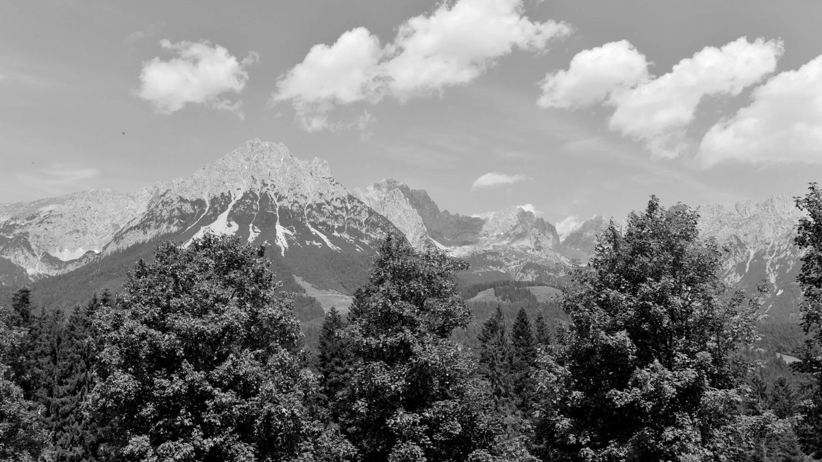 Der Wilde Kaiser – Blick von der Brennerei Kaufmann in Ellmau