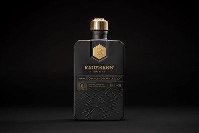 Orangered-Marillen-Edelbrand von Kaufmann Spirits in der 0,5-Liter-Flasche